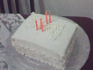 Bolo de brigadeiro com pasta americana